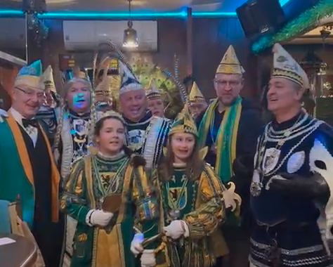 Dreigestirn der Pulheimer Narrenzunft/ Einzug in die Hofburg 