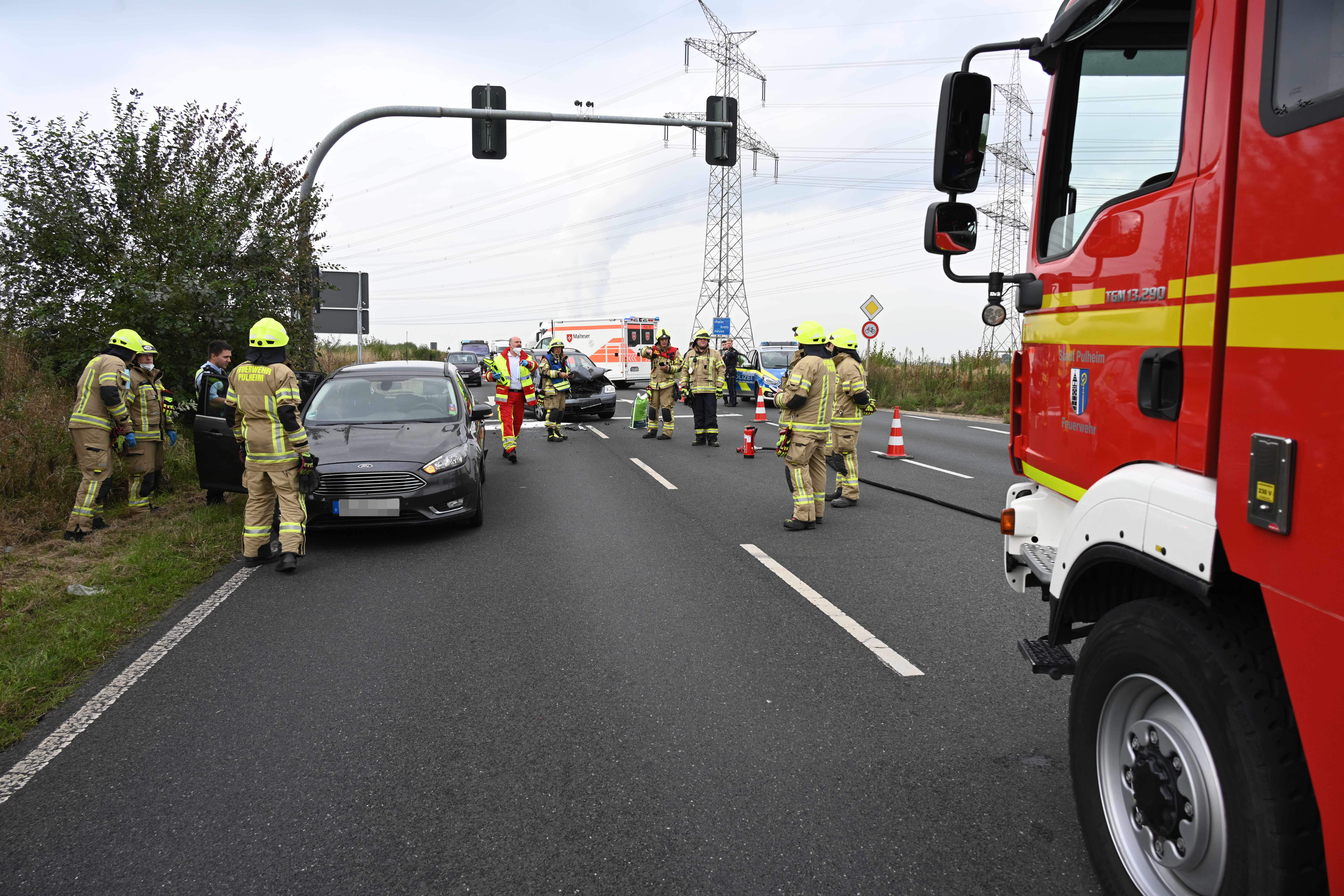 Am Samstagmorgen kam es zwischen Rommerskirchen und Stommeln zu einem Verkehrsunfall