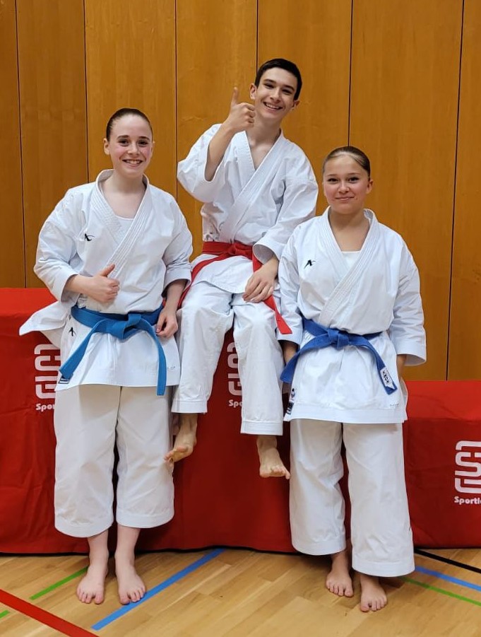 Die Karateka des Dormagener Vereins SHIRAI durften sich in den letzten Wochen über erfolgreiche Wettkampfergebnisse freuen.