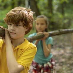 Ferienfreizeit: Offenes Angebot im Kinderwald