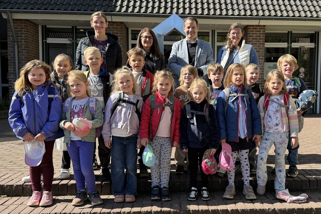 Kita Pusteblume zu Besuch im Rathaus