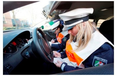 Polizei 4