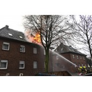 Pulheim Dachstuhlbrand 0948