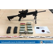 Schusswaffe