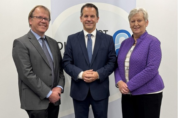 f9b53f57b19364021e69299c5f825c14