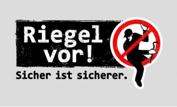 pol rek 190709 1 einbrecher scheiterten an der hauseingangst r kerpen