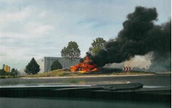 pol rek 190806 2 autobrand nach verfolgungsfahrt wesseling k ln